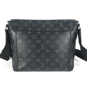 Louis Vuitton District Messenger Bag #251925L10B